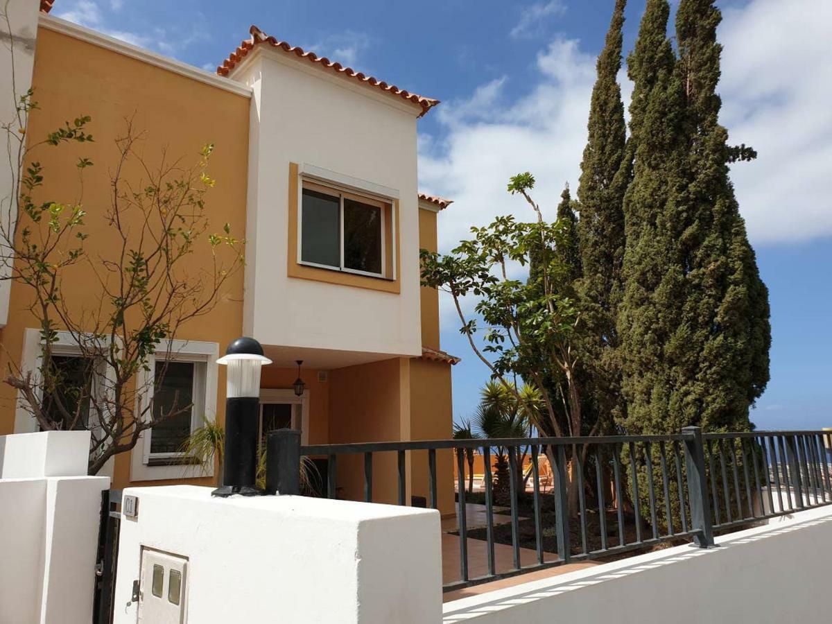 Villa Roque Del Conde With Private Pool, Terrace With Fantastic Sea Views, Wifi, Garden, Garage Adeje Zewnętrze zdjęcie