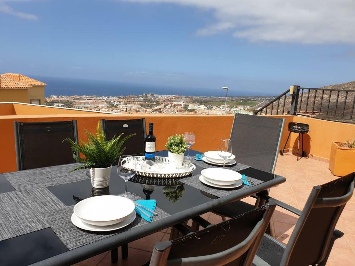 Villa Roque Del Conde With Private Pool, Terrace With Fantastic Sea Views, Wifi, Garden, Garage Adeje Zewnętrze zdjęcie