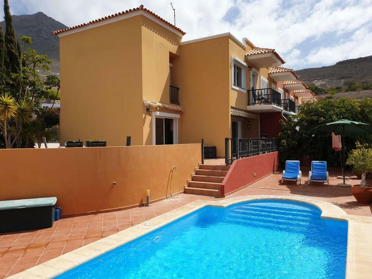 Villa Roque Del Conde With Private Pool, Terrace With Fantastic Sea Views, Wifi, Garden, Garage Adeje Zewnętrze zdjęcie